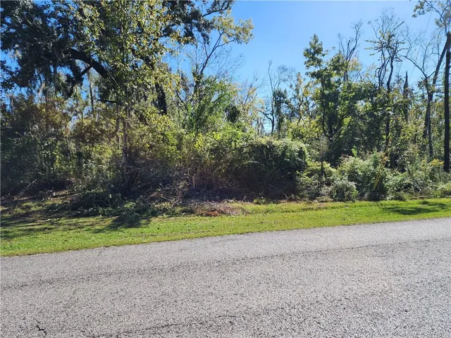 $190,000 | 901 South Fashion Boulevard, Hahnville, LA 70057