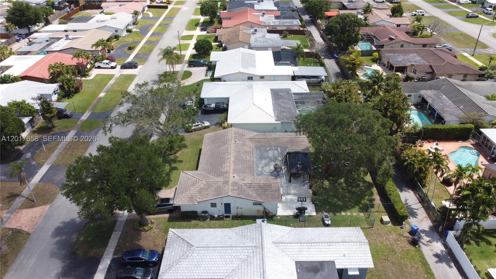 4900 Cleveland Street Hollywood, FL 33021 - Photo 20 of 25