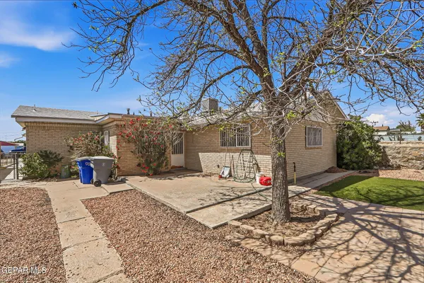 $220,000 | 520 Cardon Street, El Paso, TX 79903