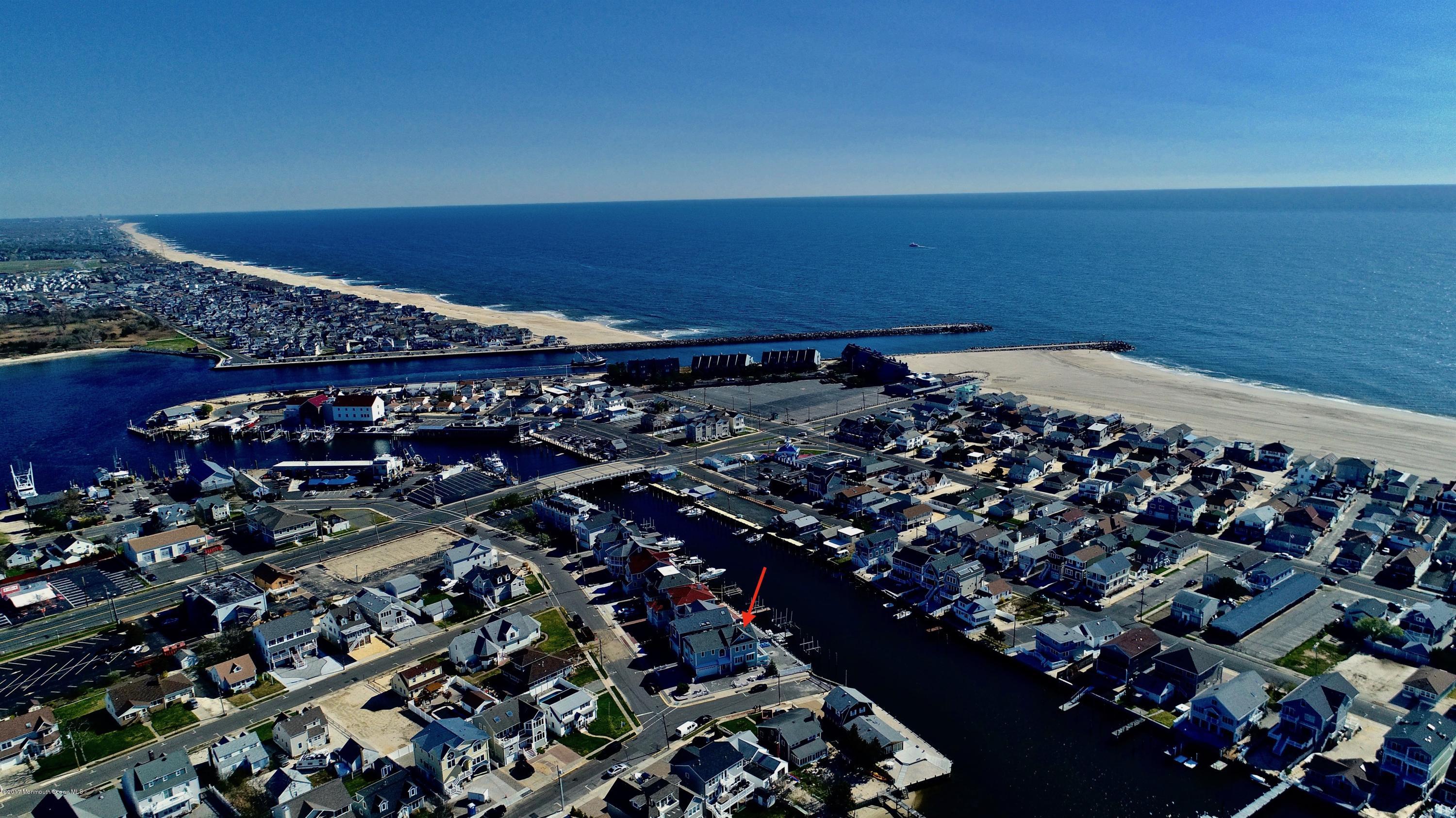 122 Riverside Place Point Pleasant Beach, NJ 08742 - Photo 43 of 45 011_42240747