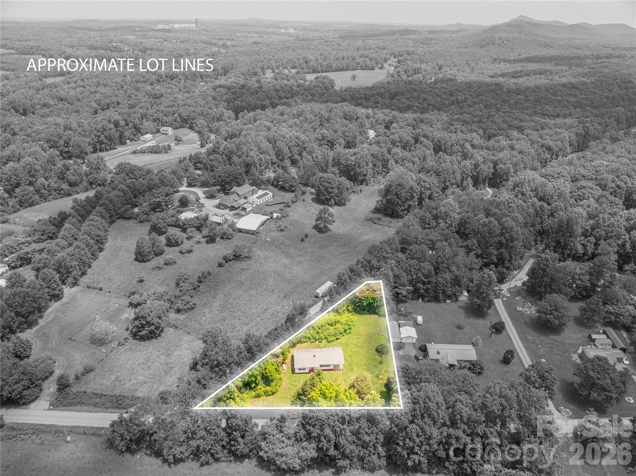 455 State Rd S-11-295 Blacksburg, SC 29702 - Photo 27 of 32