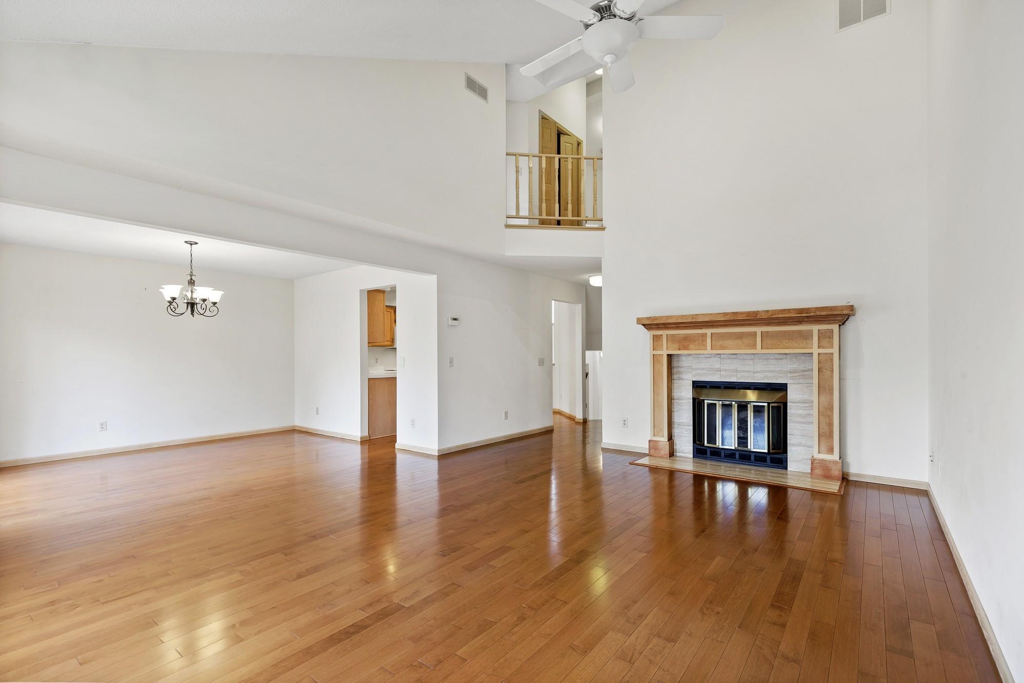 7410 Cahill Road Edina, MN 55439 - Photo 2 of 19 Gallery Image 2