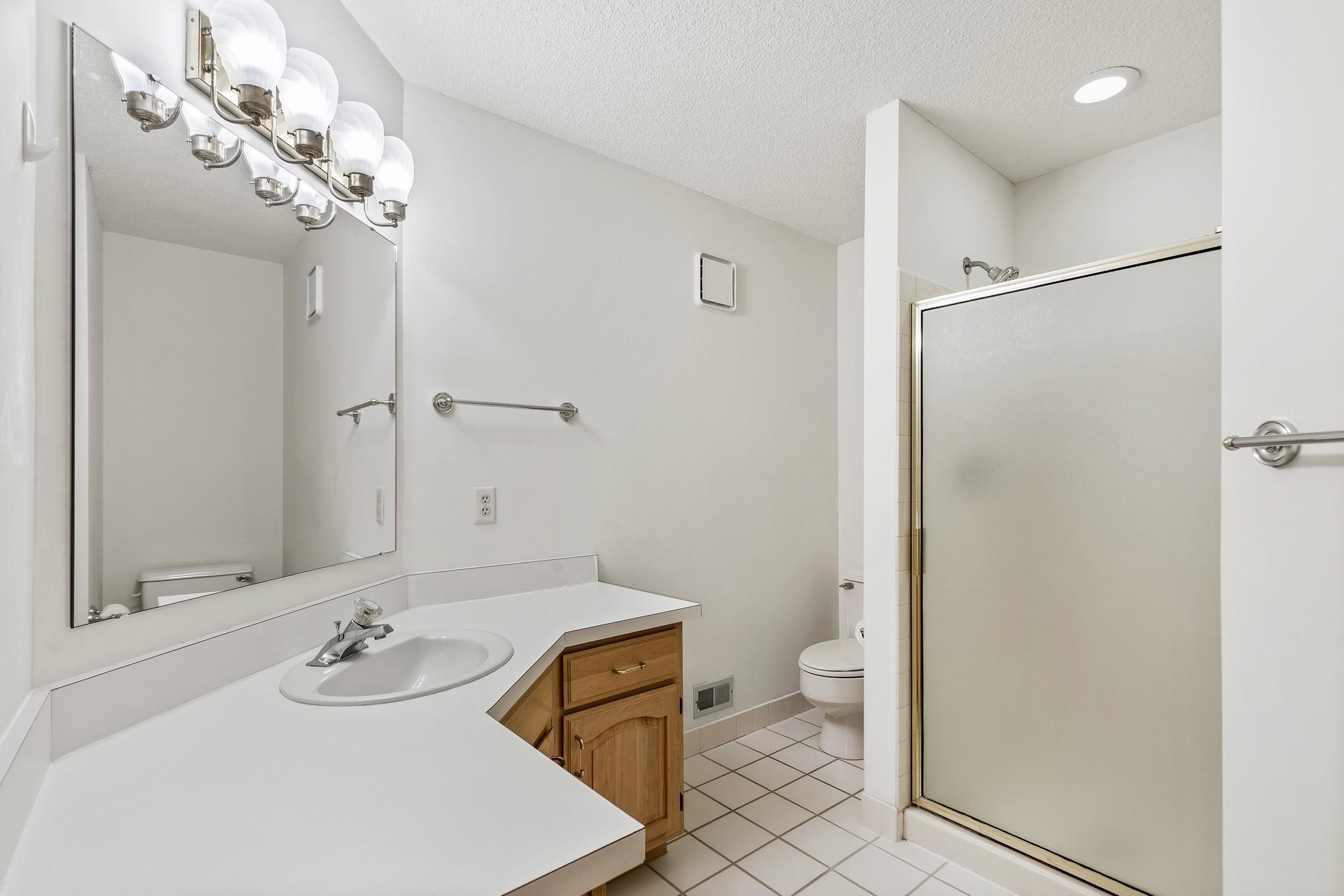 7410 Cahill Road Edina, MN 55439 - Photo 14 of 19 Gallery Image 14
