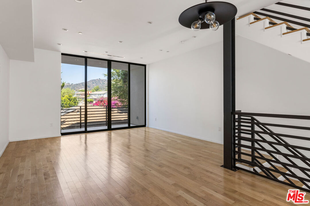 1411 Roca Lane Los Angeles, CA 90041 - Photo 8 of 20