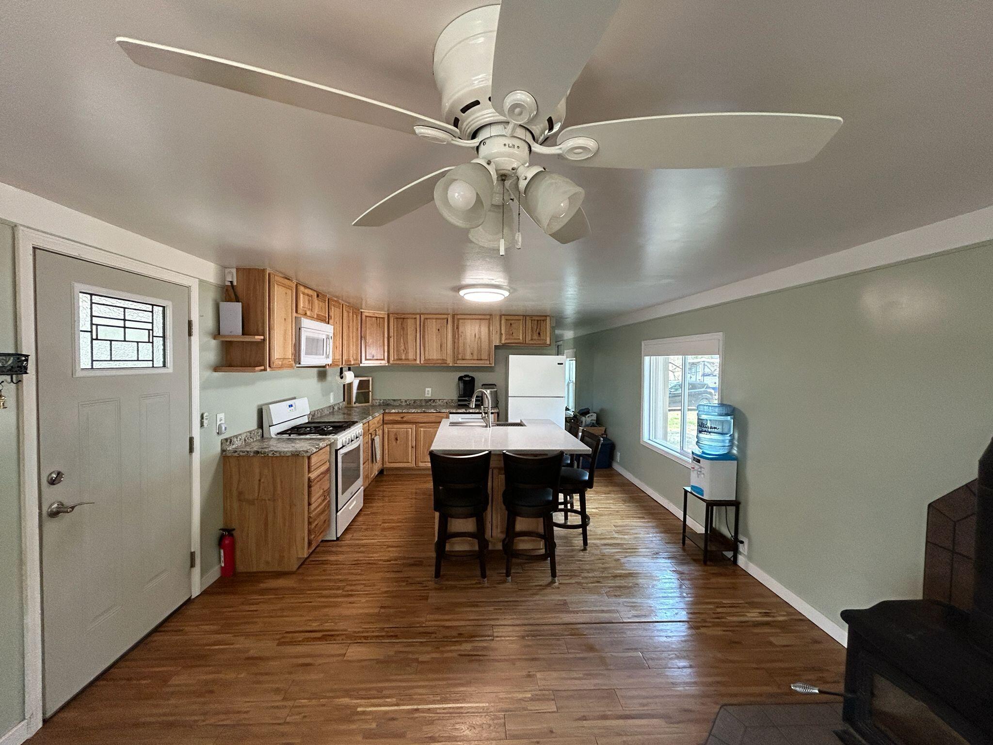 11698 Astor Road Irons, MI 49644 - Photo 5 of 57 7