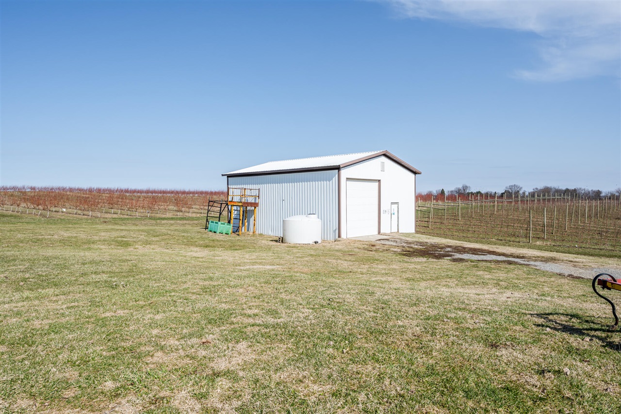 2993 East Lemon Creek Road Berrien Springs, MI 49103 - Photo 7 of 39