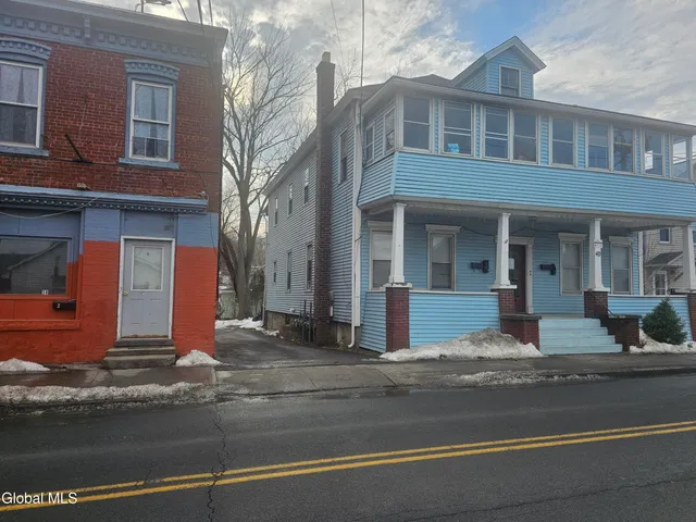 $1,250 | 40 Main Street, Unit 1, Coeymans, NY 12045