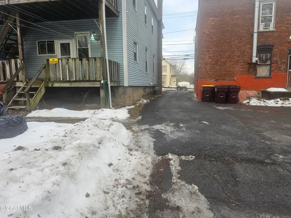 $14,400 | 40 Main Street, Unit 1, Coeymans, NY 12045