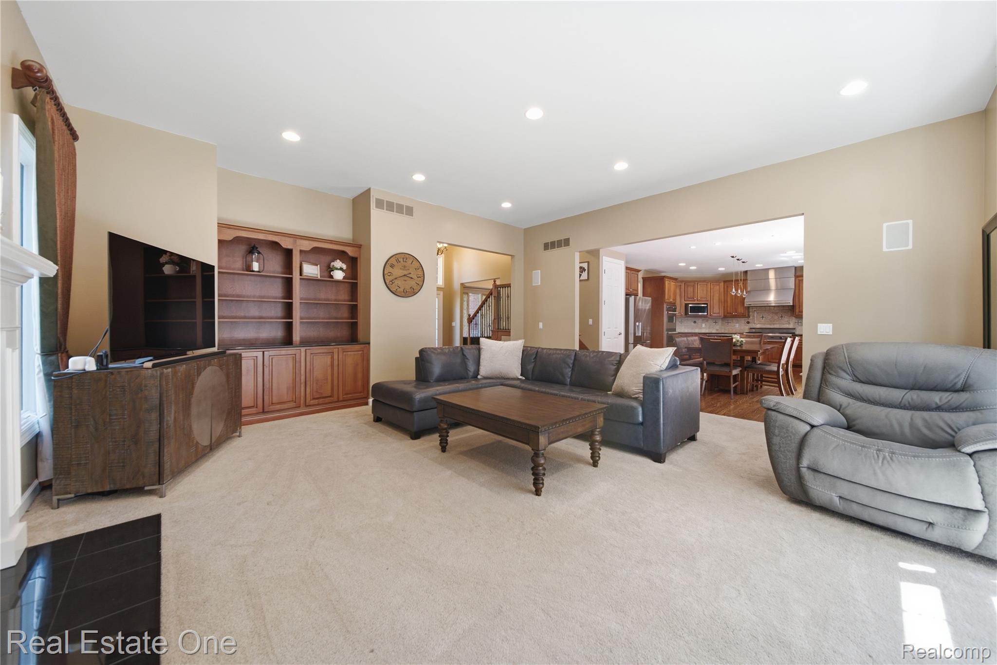 472 Timbermill Lane Howell, MI 48843 - Photo 9 of 52 DSC05593.jpg