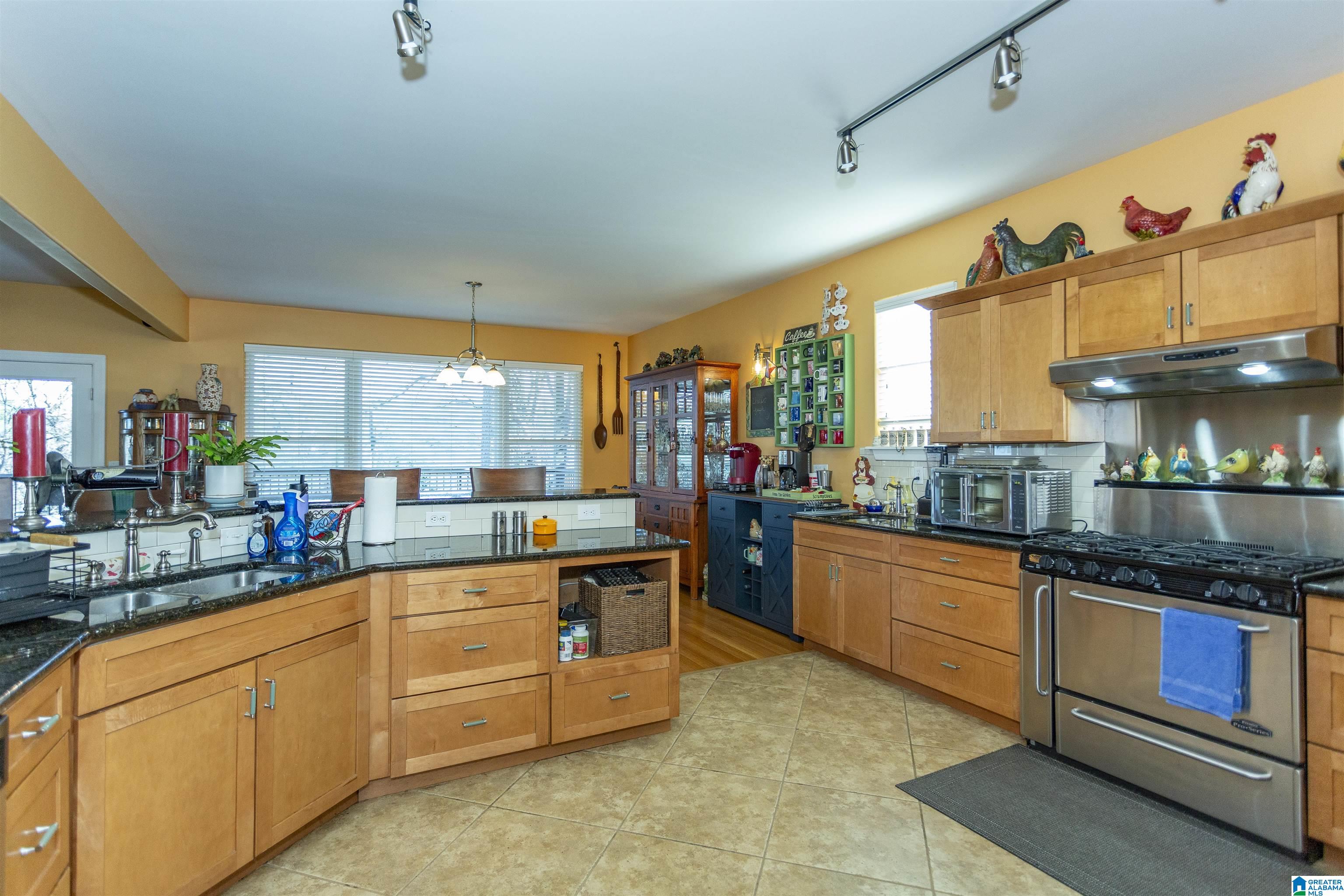 1103 Fern Street Birmingham, AL 35209 - Photo 13 of 71