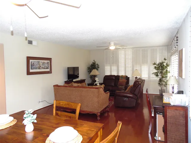 $215,000 | 14655 Champion Forest Drive, Unit 805, Houston, TX 77069