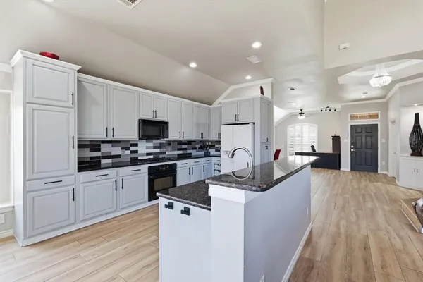 $598,000 | 3825 Island Court, Carrollton, TX 75007