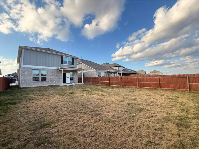 $2,150 | 148 Bennington Drive, Liberty Hill, TX 78642
