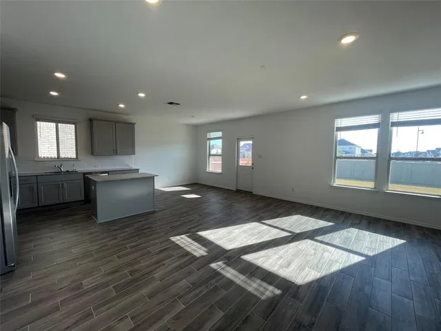 $2,150 | 148 Bennington Drive, Liberty Hill, TX 78642