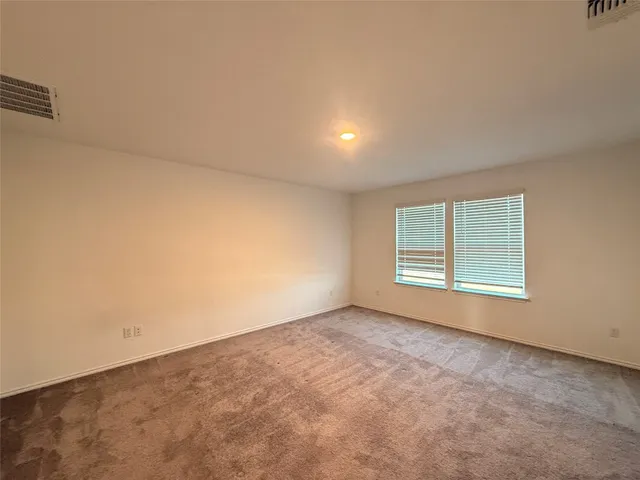 $2,150 | 148 Bennington Drive, Liberty Hill, TX 78642