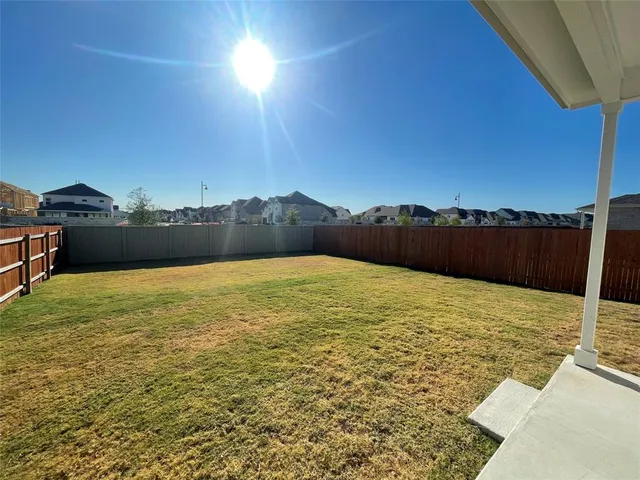 $2,150 | 148 Bennington Drive, Liberty Hill, TX 78642