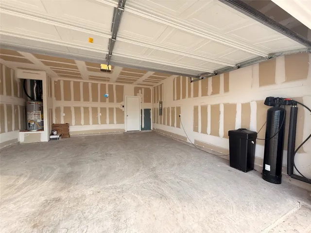 $2,150 | 148 Bennington Drive, Liberty Hill, TX 78642