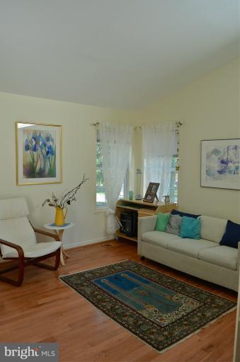 6833 Old Stage Road North Bethesda, MD 20852 - Photo 19 of 27 Main Level Bedroom