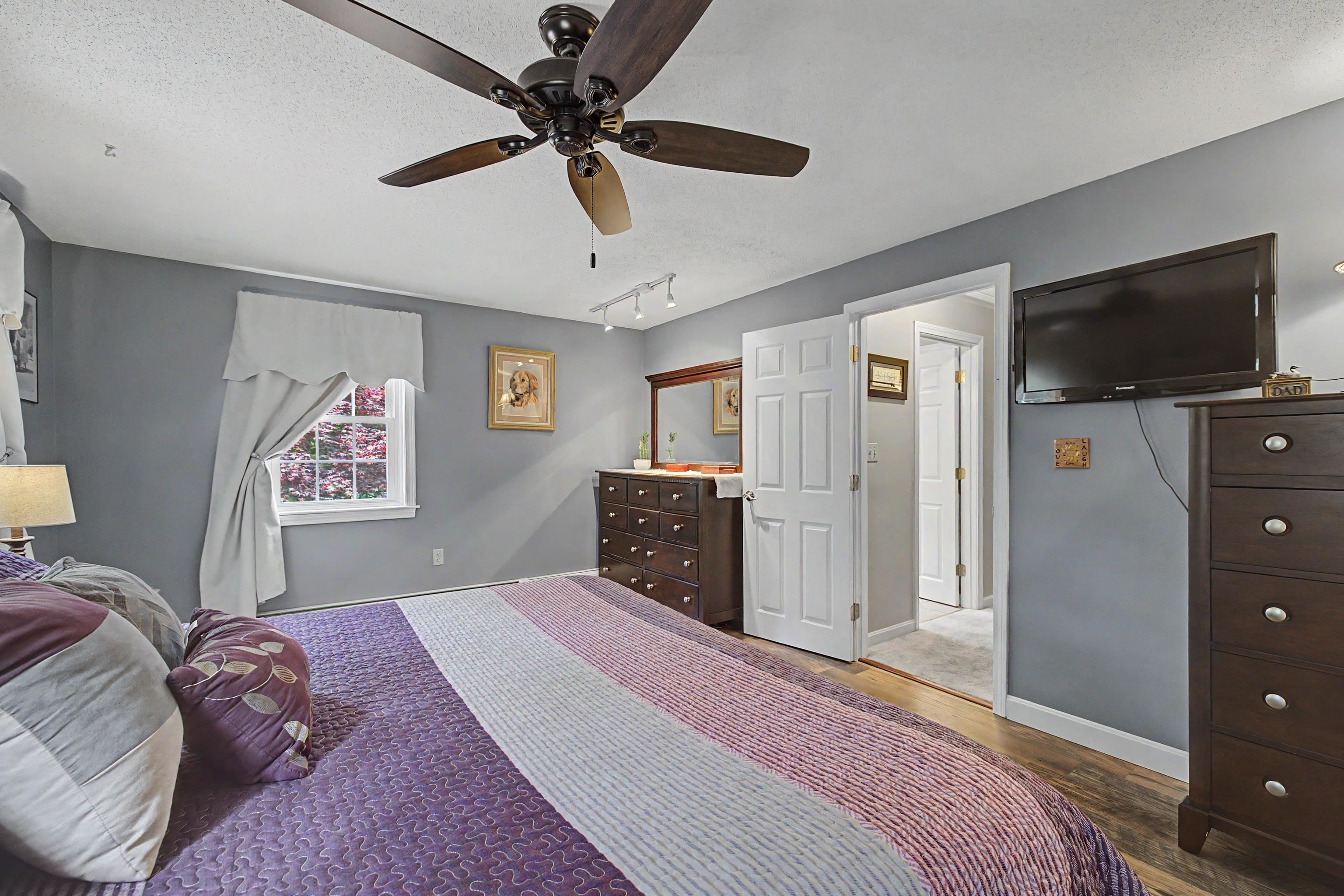 50 Webster Avenue Pelham, NH 03076 - Photo 38 of 50