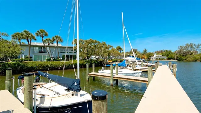 $499,000 | 6700 Gulf Of Mexico Drive, Unit 139, Longboat Key, FL 34228