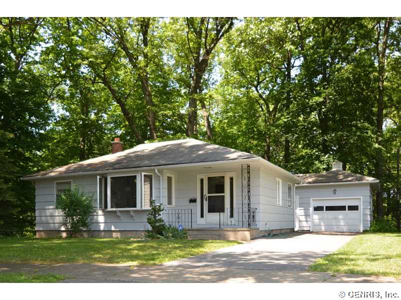 68 Holcroft Road West Rochester, NY 14612 - Photo 1 of 1 Exterior Front.