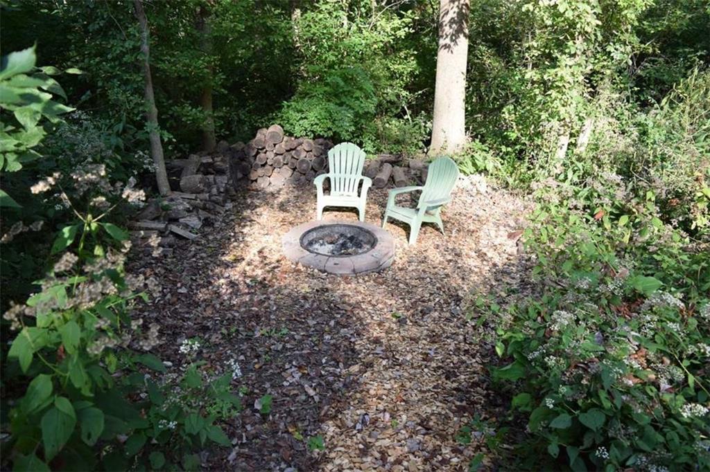 8523 Promontory Road Indianapolis, IN 46236 - Photo 22 of 24 Gallery Image 22