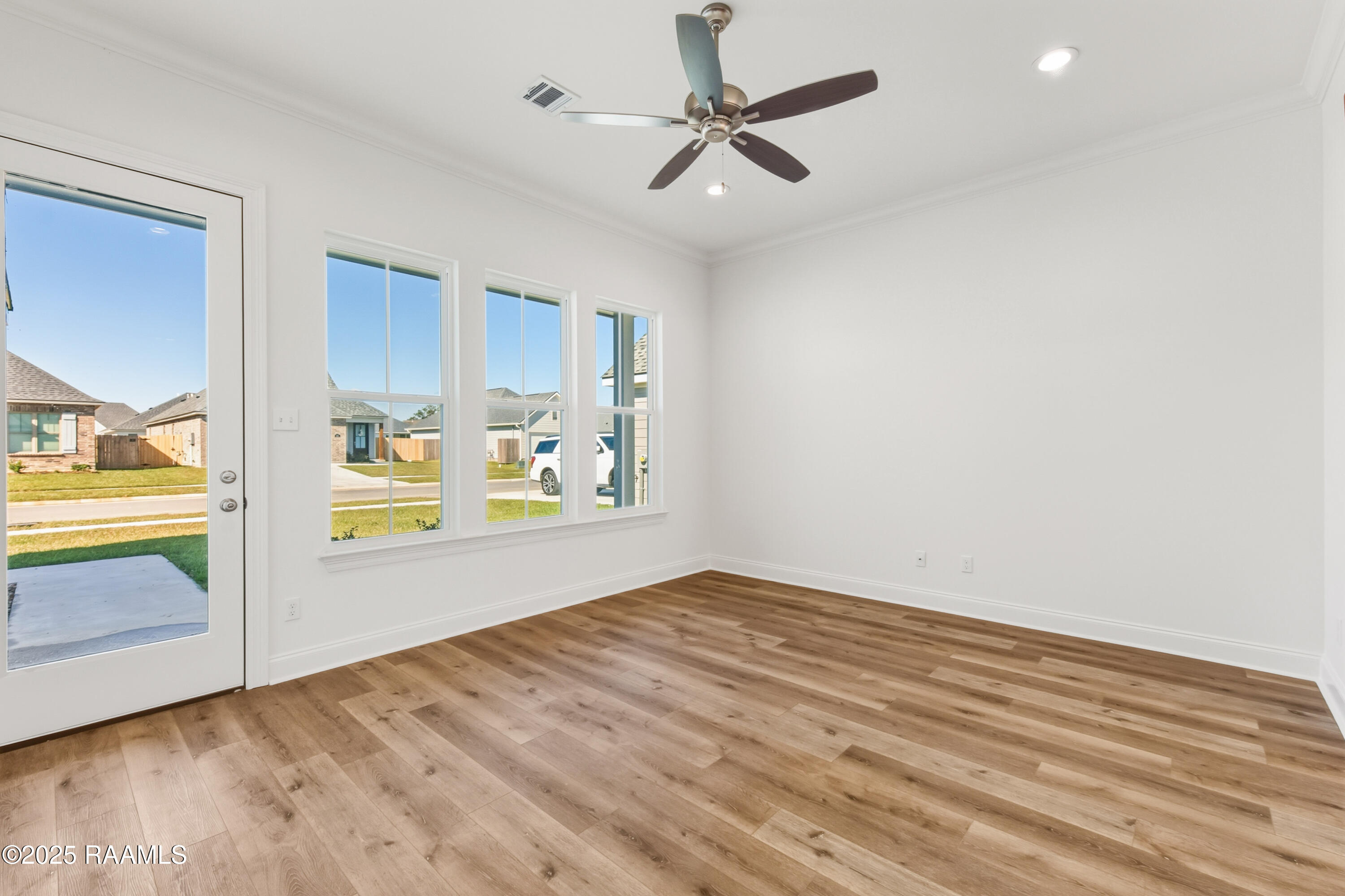 108 Carreras Lane Maurice, LA 70555 - Photo 13 of 37 108Carreras-43