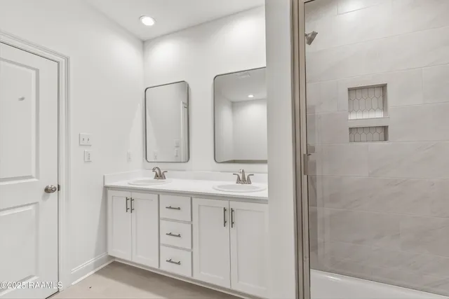 $261,500 | 108 Carreras Lane, Maurice, LA 70555