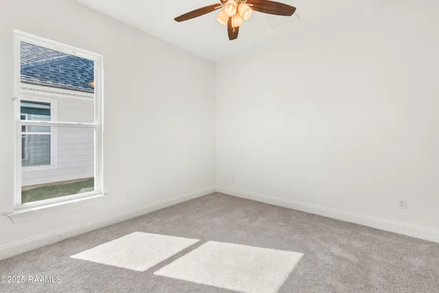 $261,500 | 108 Carreras Lane, Maurice, LA 70555