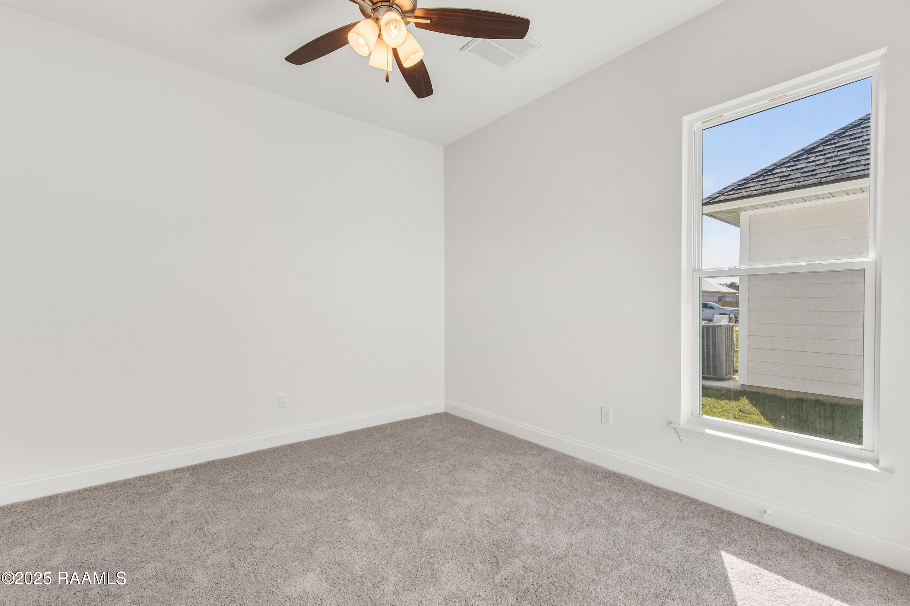 108 Carreras Lane Maurice, LA 70555 - Photo 24 of 37 108Carreras-69