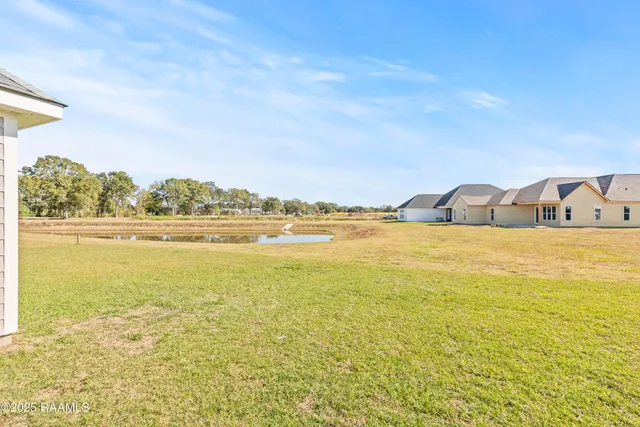 $261,500 | 108 Carreras Lane, Maurice, LA 70555