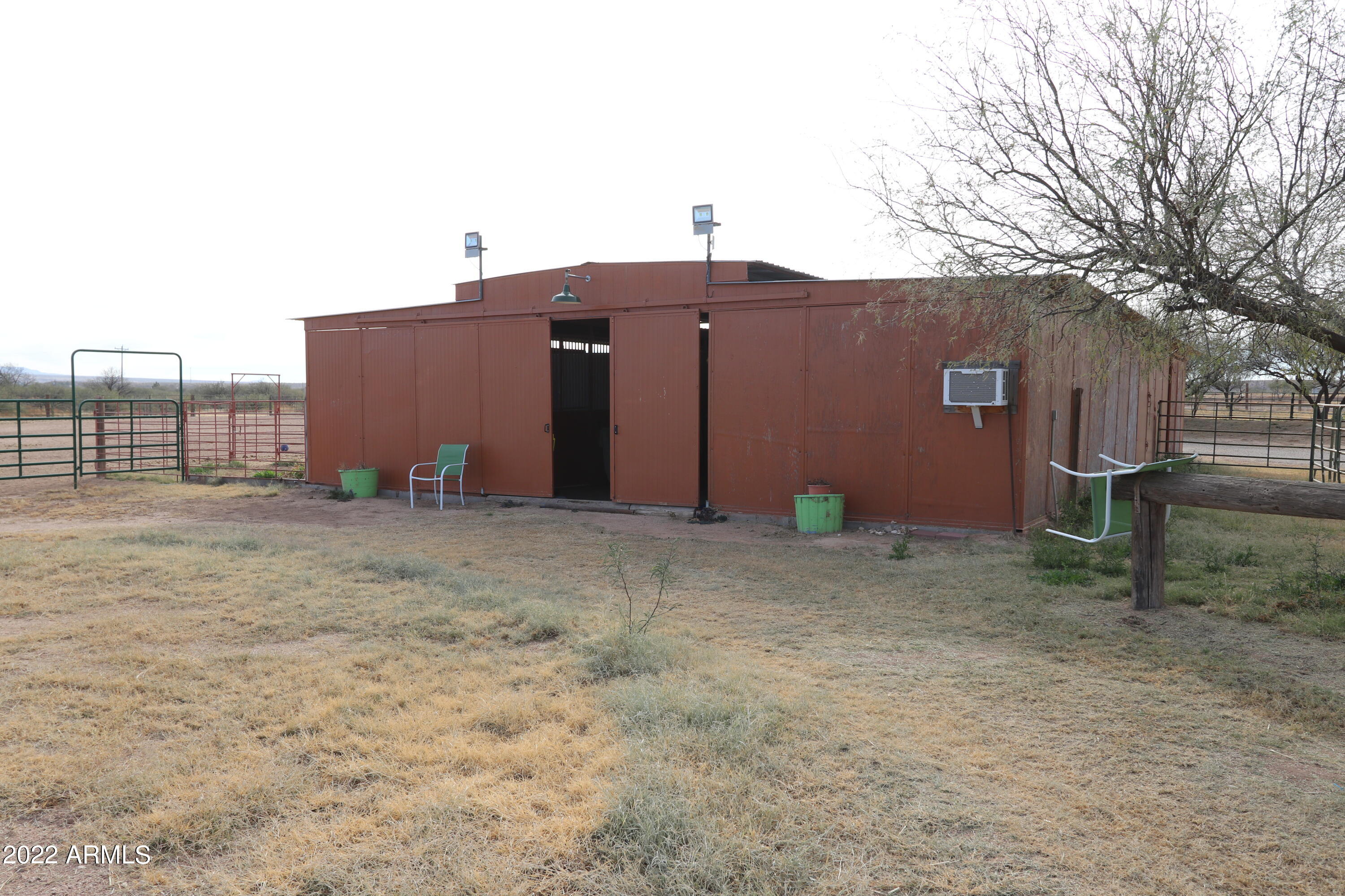 2176 West Patton Street St. David, AZ 85630 - Photo 13 of 50 156-HORSE BARN