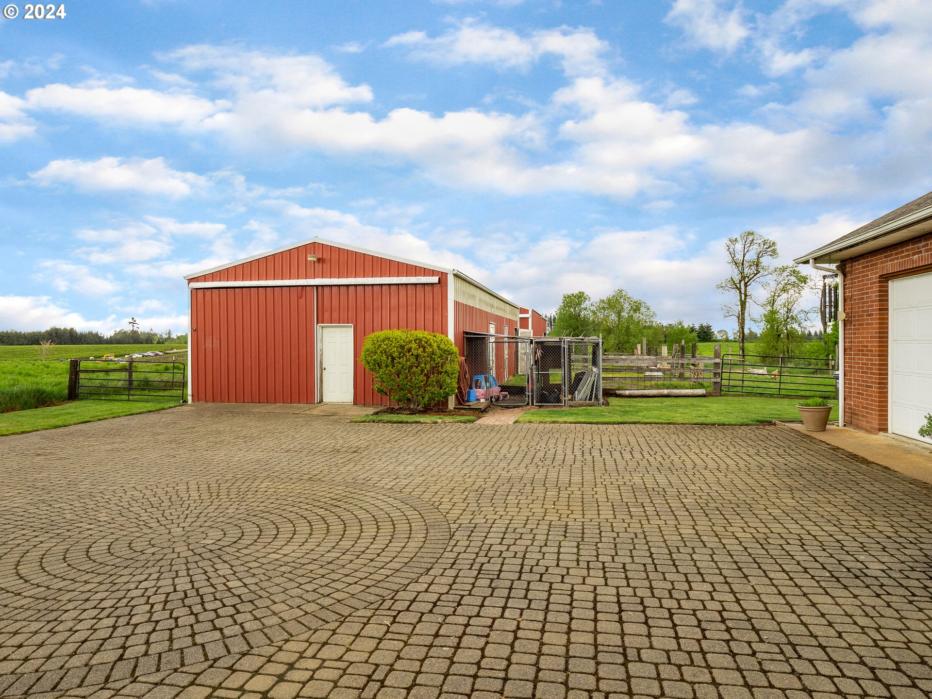 22886 Bents Road Northeast Aurora, OR 97002 - Photo 44 of 48 Gallery Image 44