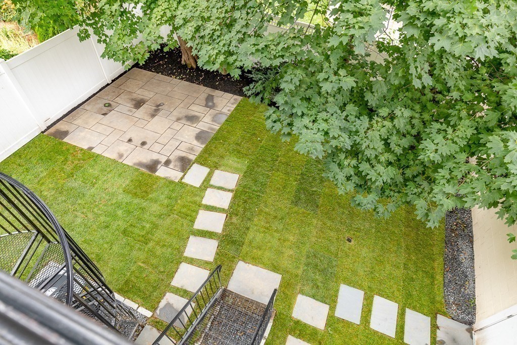 25 Ricker Road, Unit 2 Newton, MA 02458 - Photo 18 of 22 Gallery Image 18