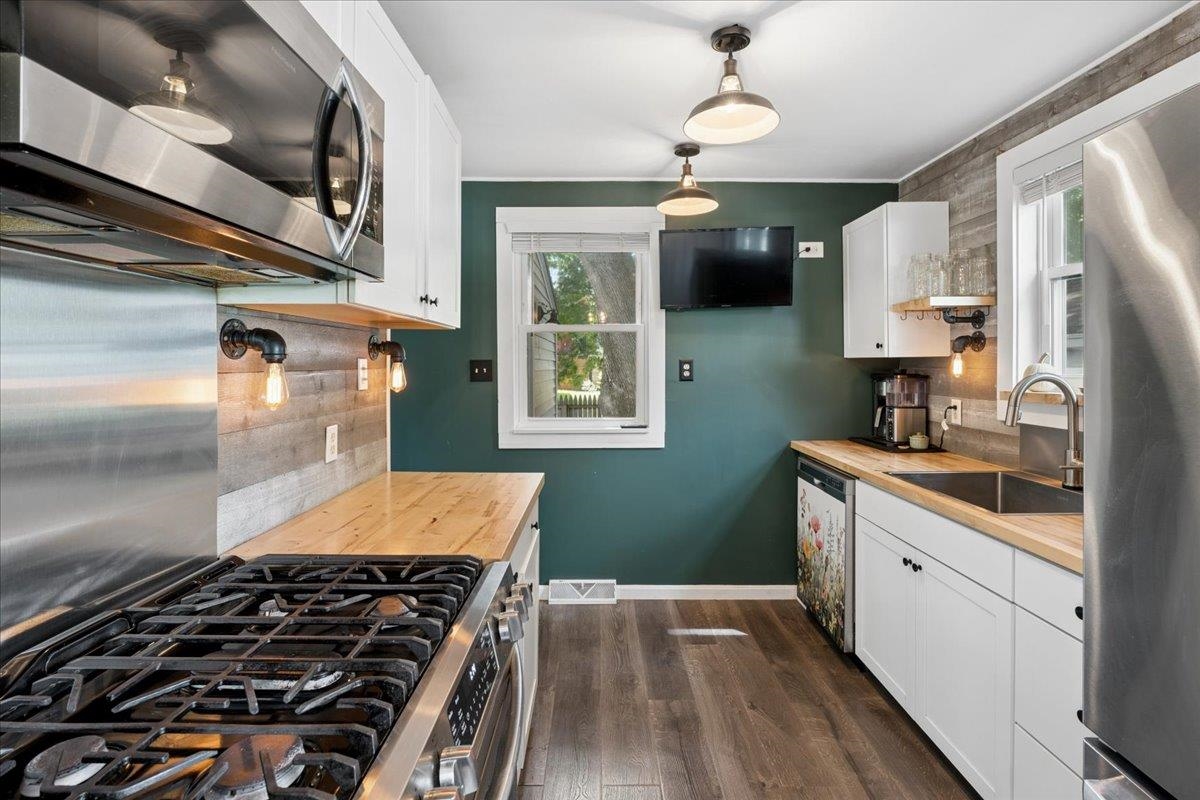 44 Allison Street Concord, NH 03301 - Photo 7 of 57
