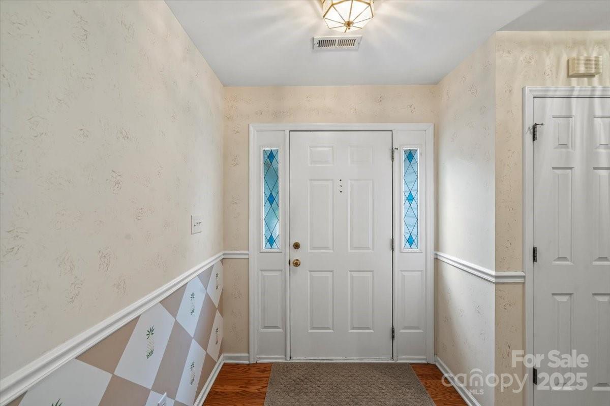 3114 Pine Pointe Street Matthews, NC 28104 - Photo 2 of 18