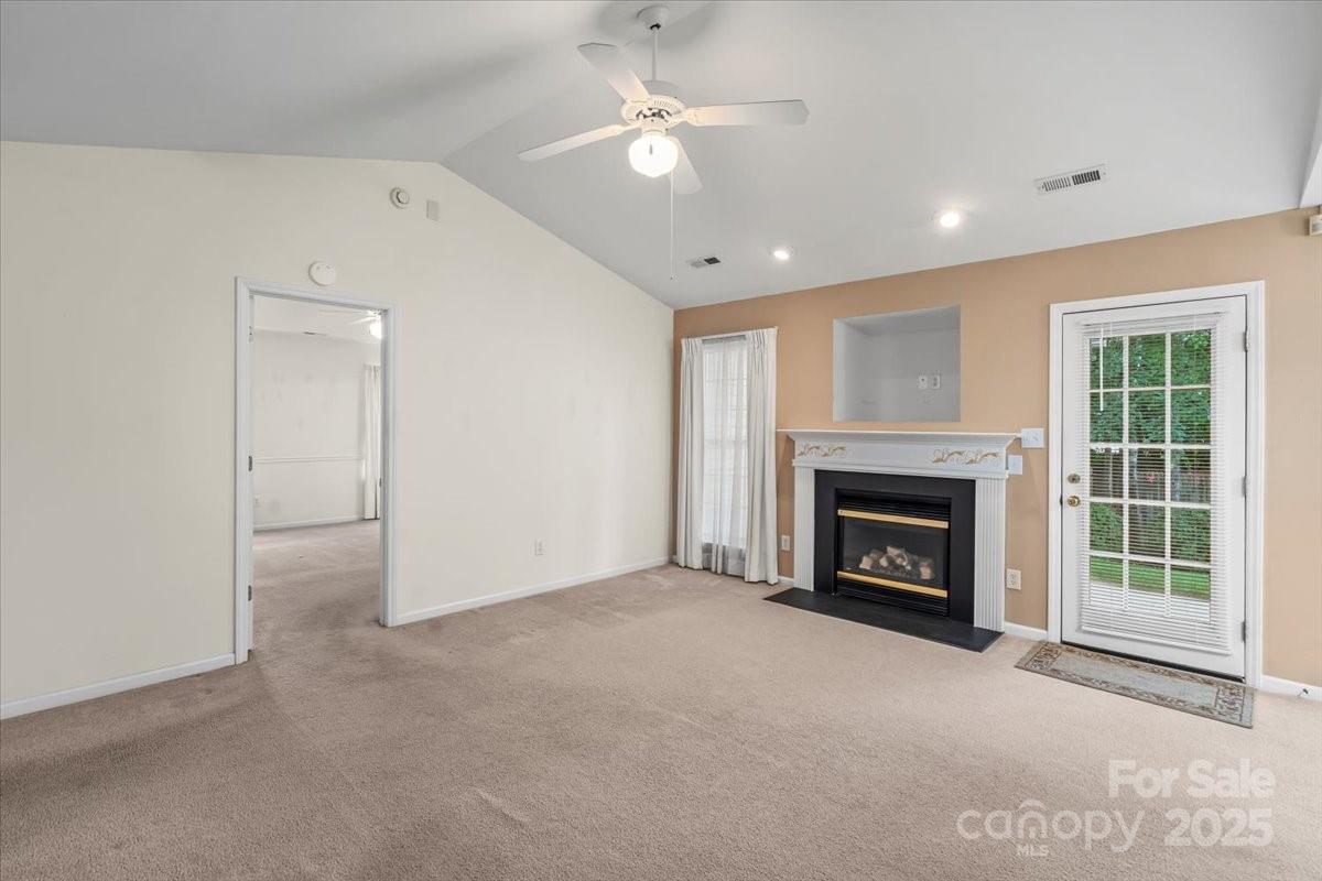 3114 Pine Pointe Street Matthews, NC 28104 - Photo 3 of 18