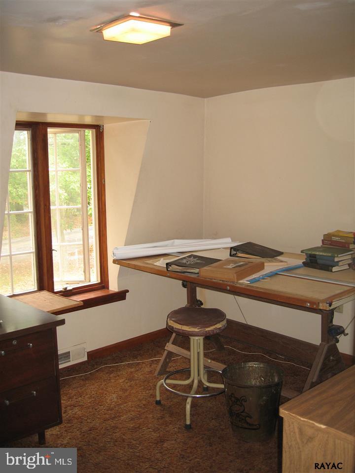 8824 Century Farms Road Felton, PA 17322 - Photo 16 of 25 Gallery Image 16