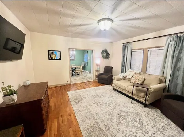 $195,000 | 319 East 4th Street, Maryville, MO 64468