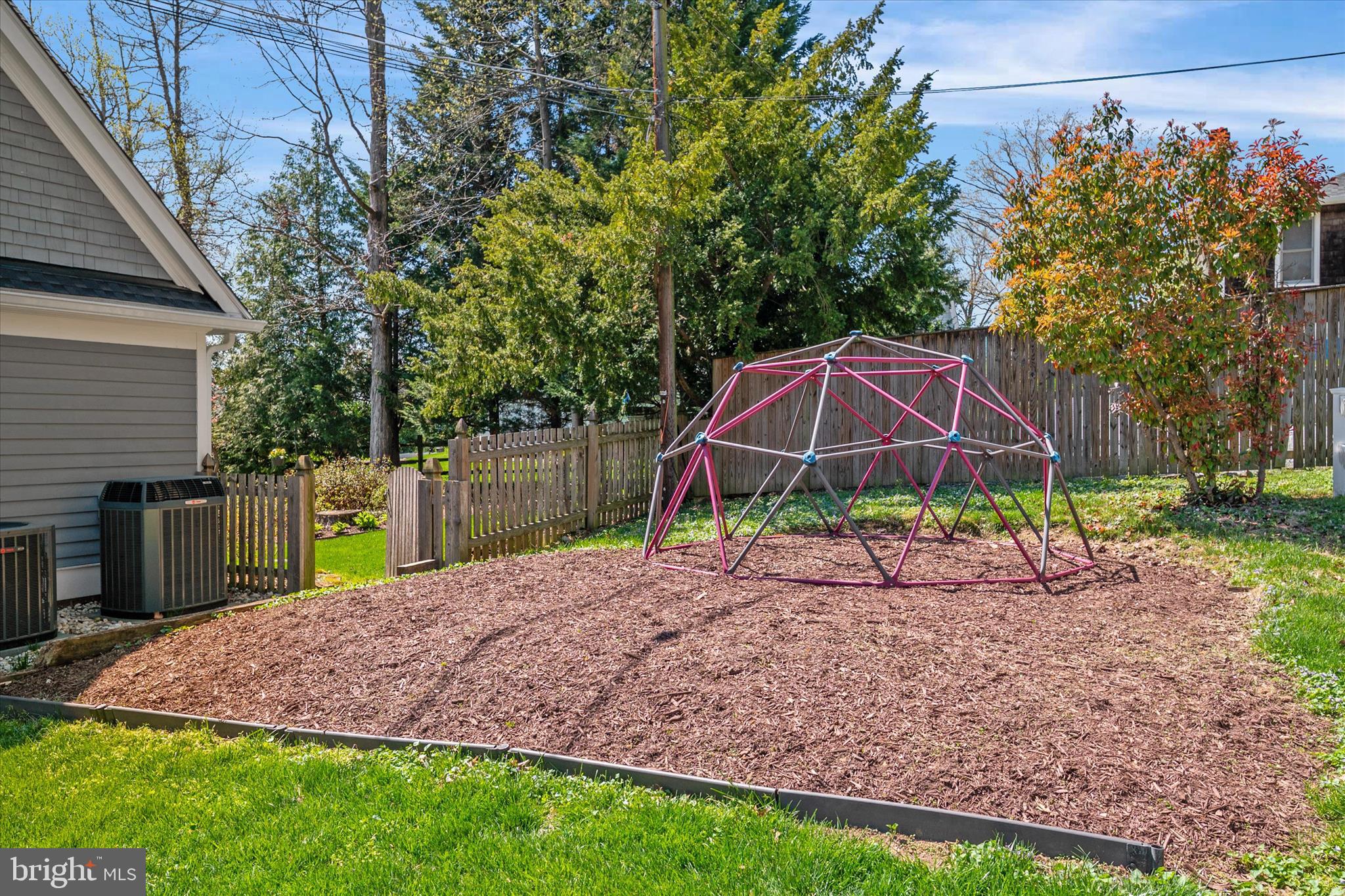14 Severn River Road Severna Park, MD 21146 - Photo 12 of 73 a view of a backyard with a garden and entertaining space