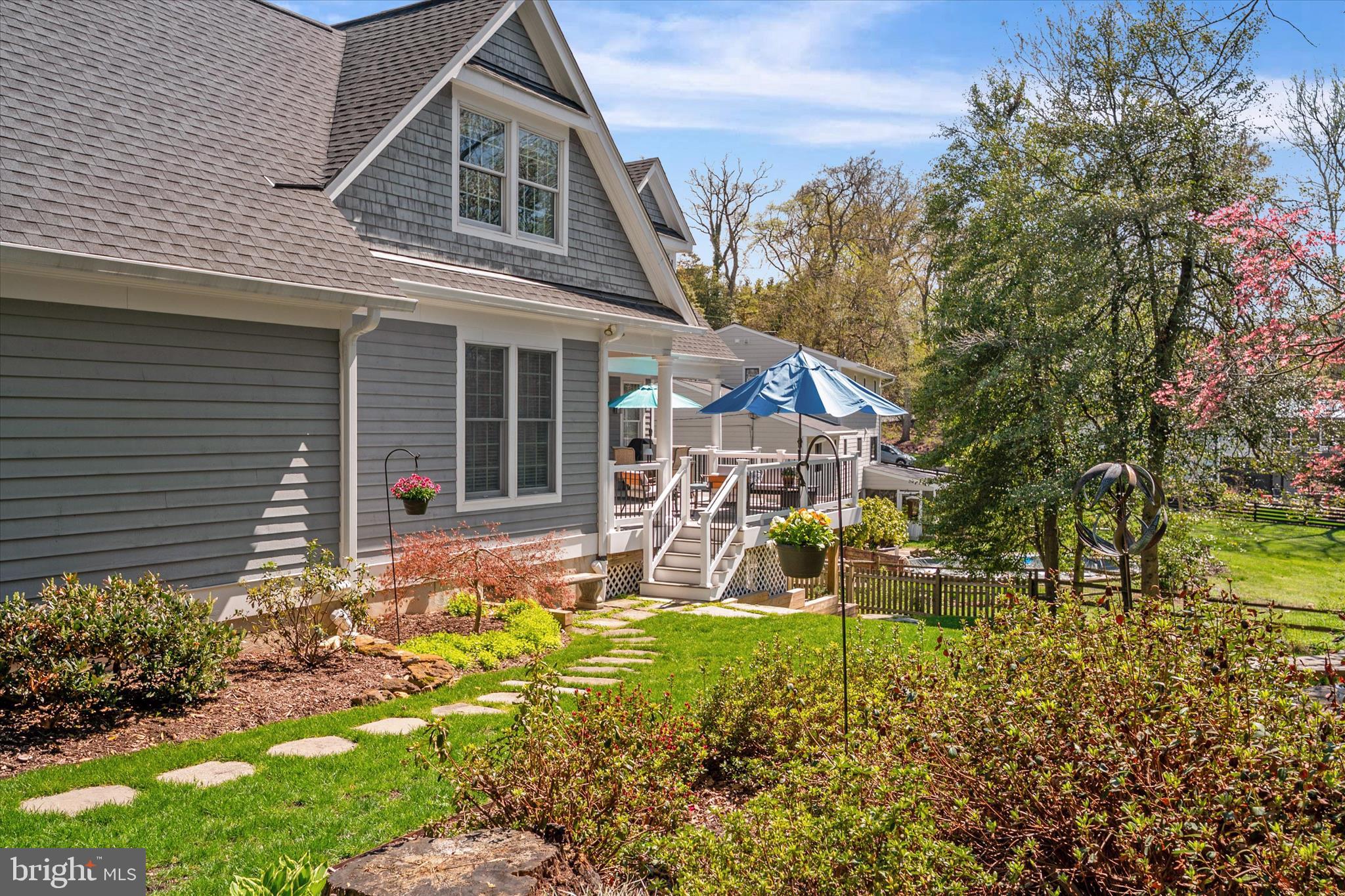 14 Severn River Road Severna Park, MD 21146 - Photo 15 of 73 a view of a house with a yard