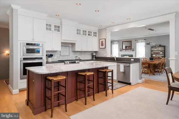 $1,425,000 | 14 Severn River Road, Severna Park, MD 21146