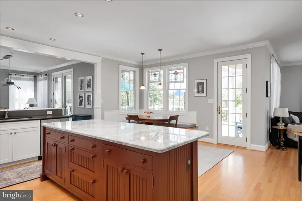 $1,425,000 | 14 Severn River Road, Severna Park, MD 21146