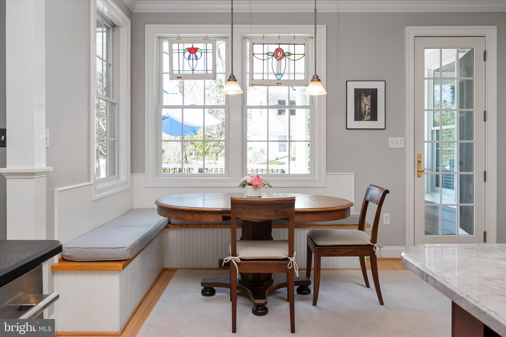 14 Severn River Road Severna Park, MD 21146 - Photo 31 of 73 a dining room with furniture and window