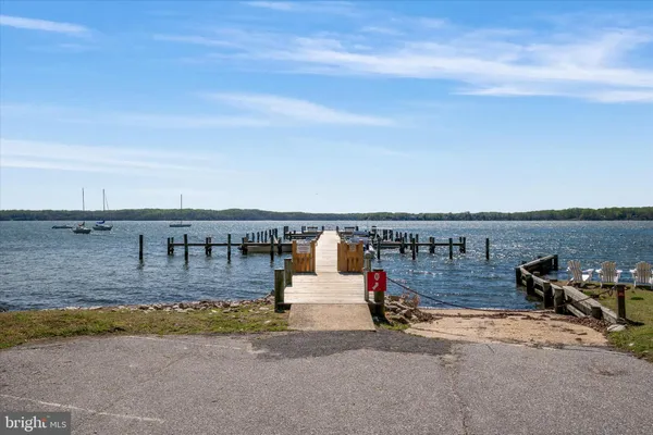 $1,425,000 | 14 Severn River Road, Severna Park, MD 21146