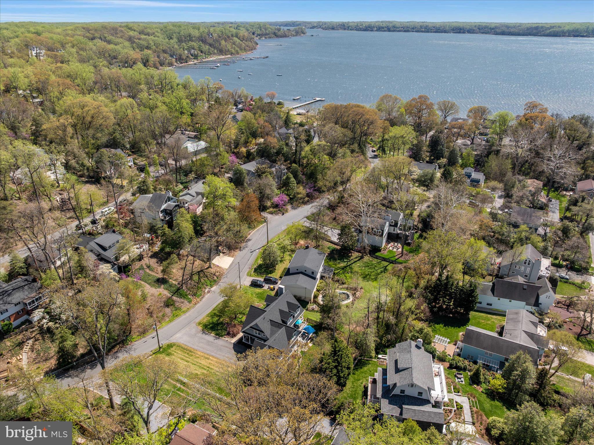 14 Severn River Road Severna Park, MD 21146 - Photo 71 of 73 an aerial view of multiple house