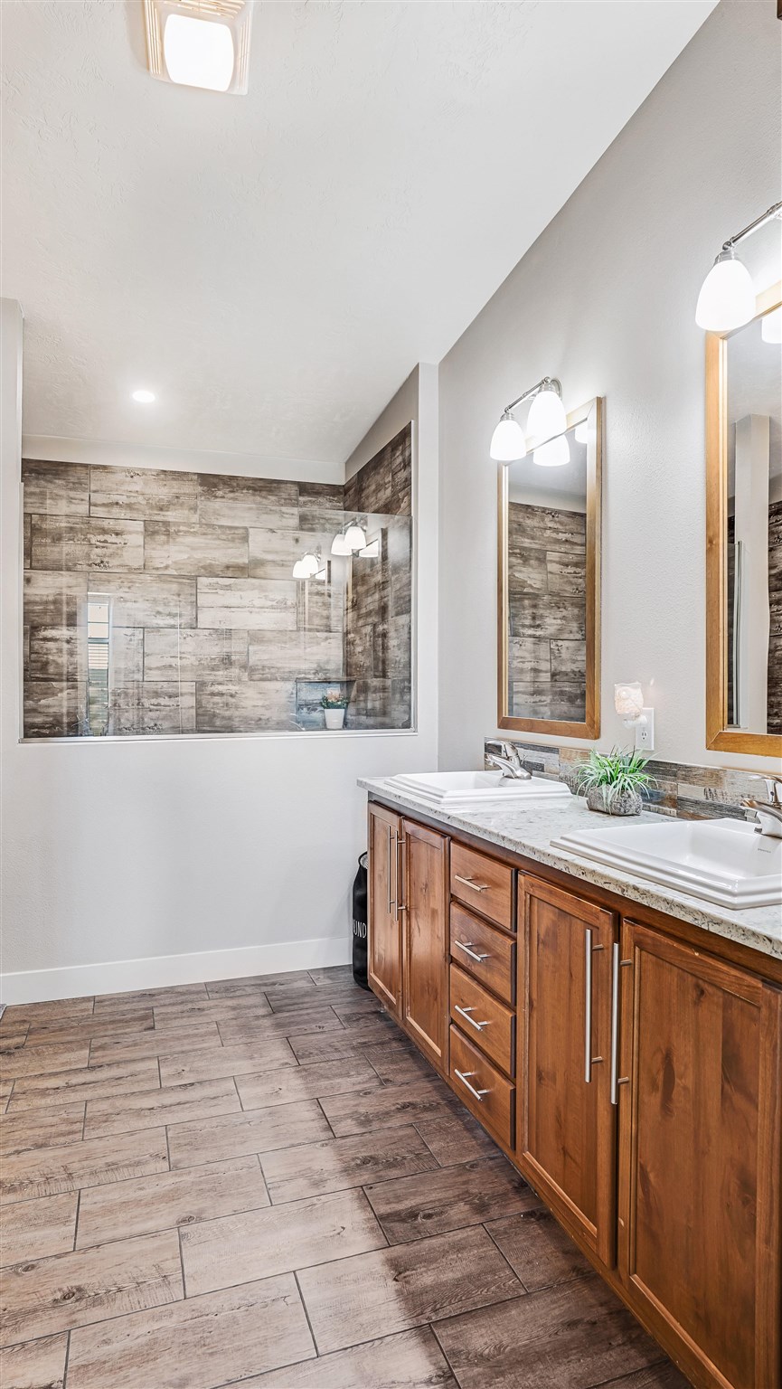 27907 North Spotted Road Deer Park, WA 99006 - Photo 17 of 34 Gallery Image 17