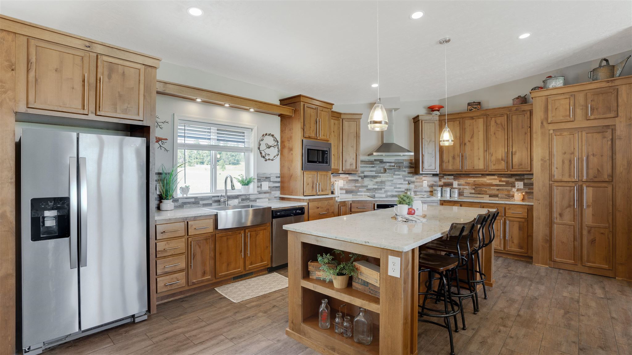 27907 North Spotted Road Deer Park, WA 99006 - Photo 4 of 34 Gallery Image 4