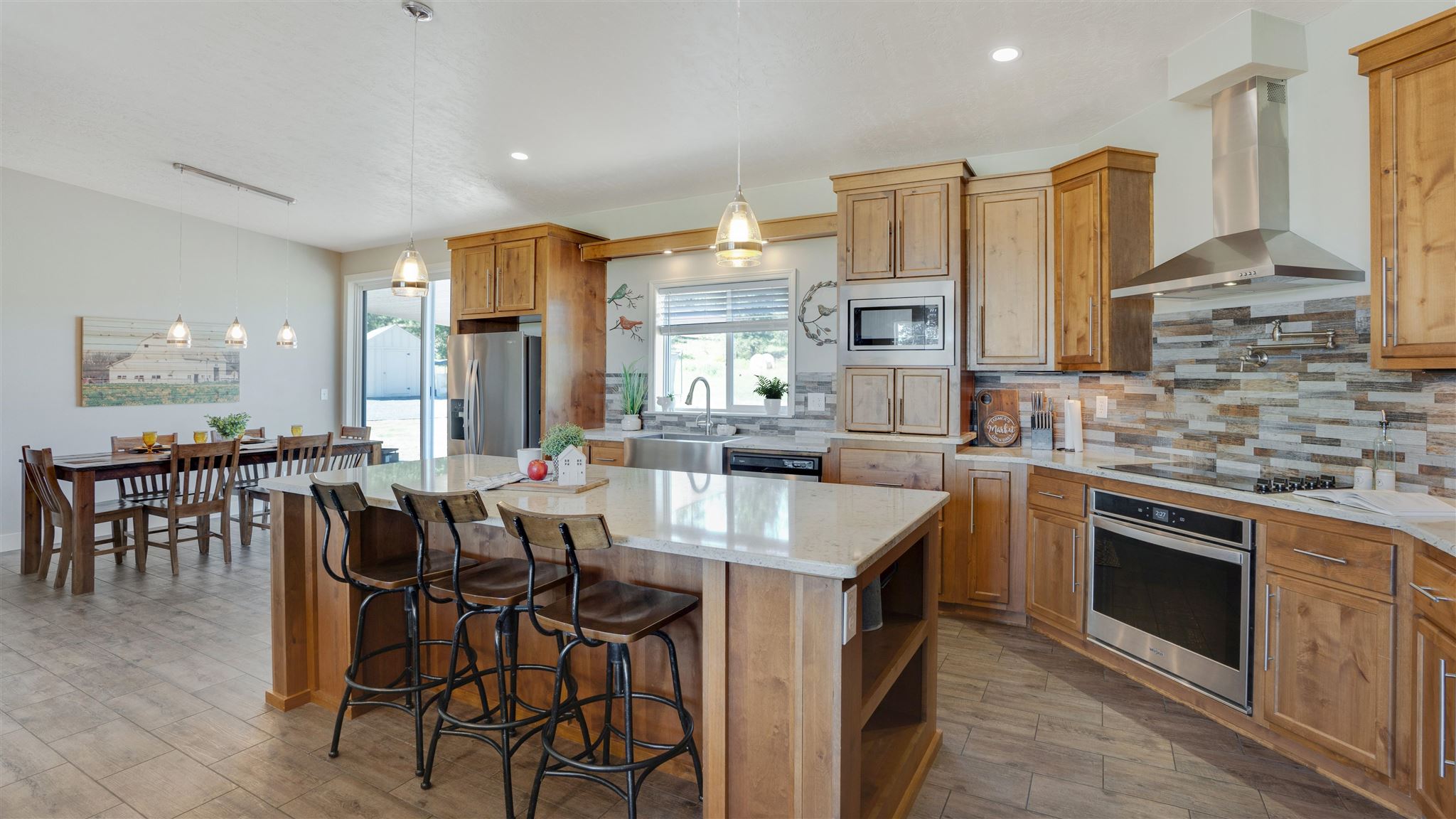 27907 North Spotted Road Deer Park, WA 99006 - Photo 6 of 34 Gallery Image 6