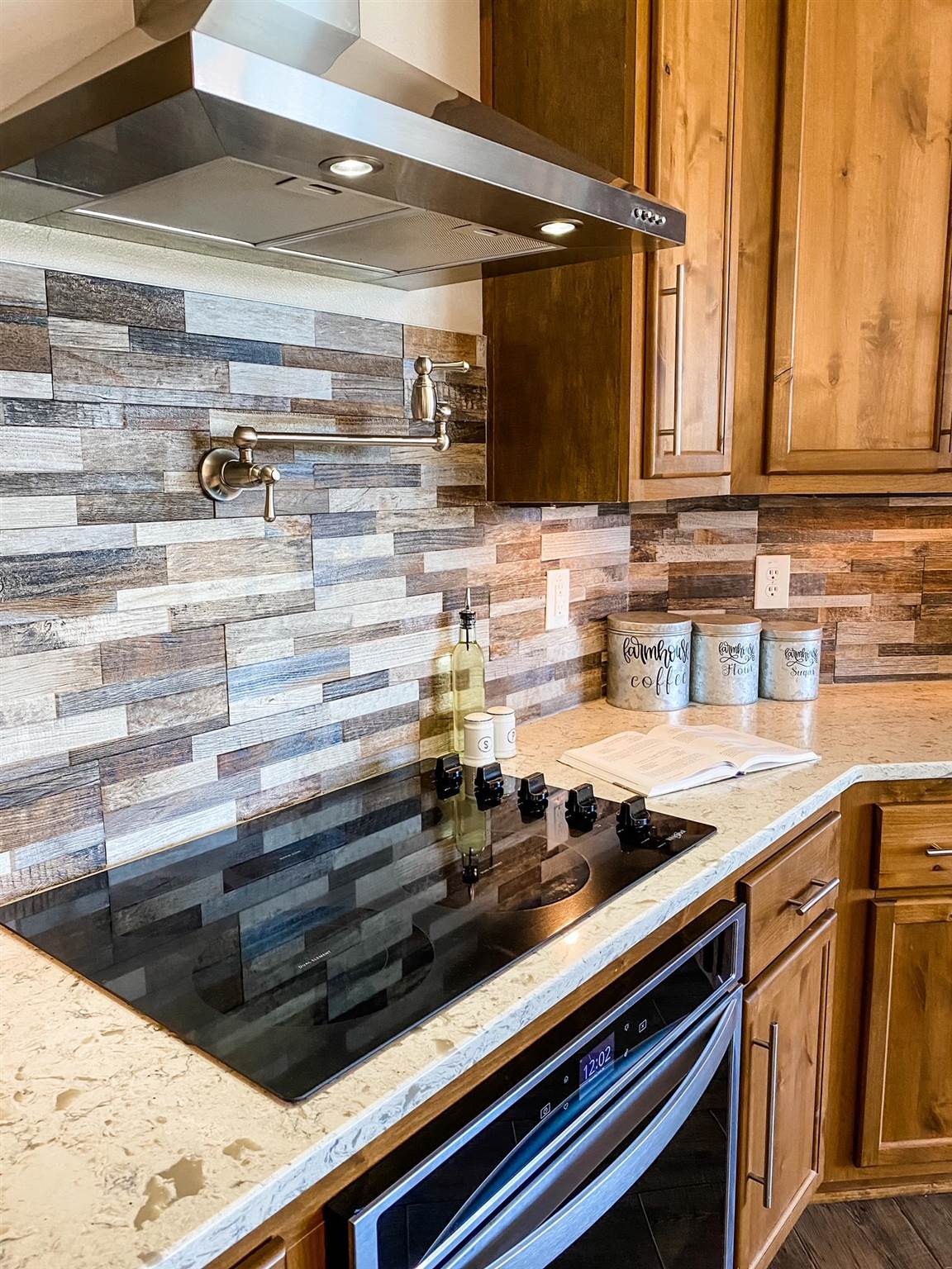 27907 North Spotted Road Deer Park, WA 99006 - Photo 8 of 34 Gallery Image 8